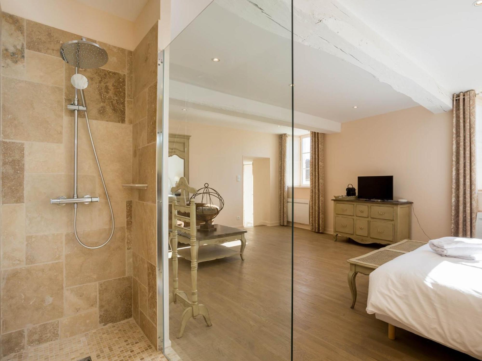 Appartement Le Cara - 4 Calmes Et Chics Au Coeur De Beaune *