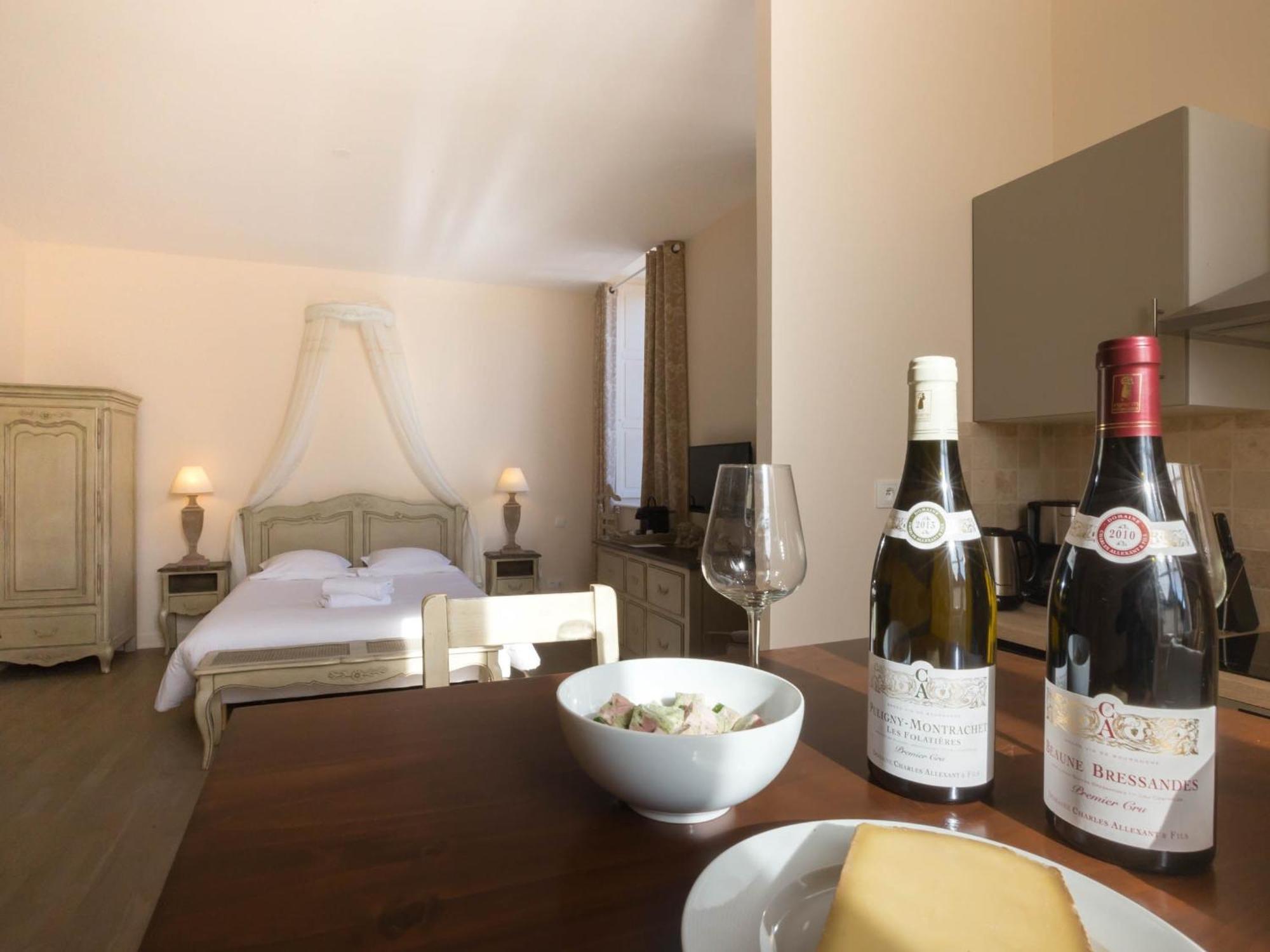 Le Cara - 4 Calmes Et Chics Au Coeur De Beaune *