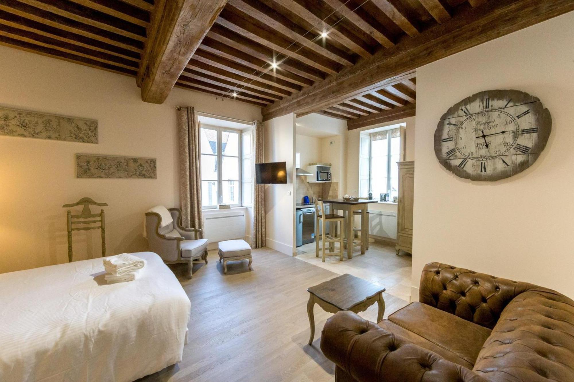 Le Cara - 4 Calmes Et Chics Au Coeur De Beaune *